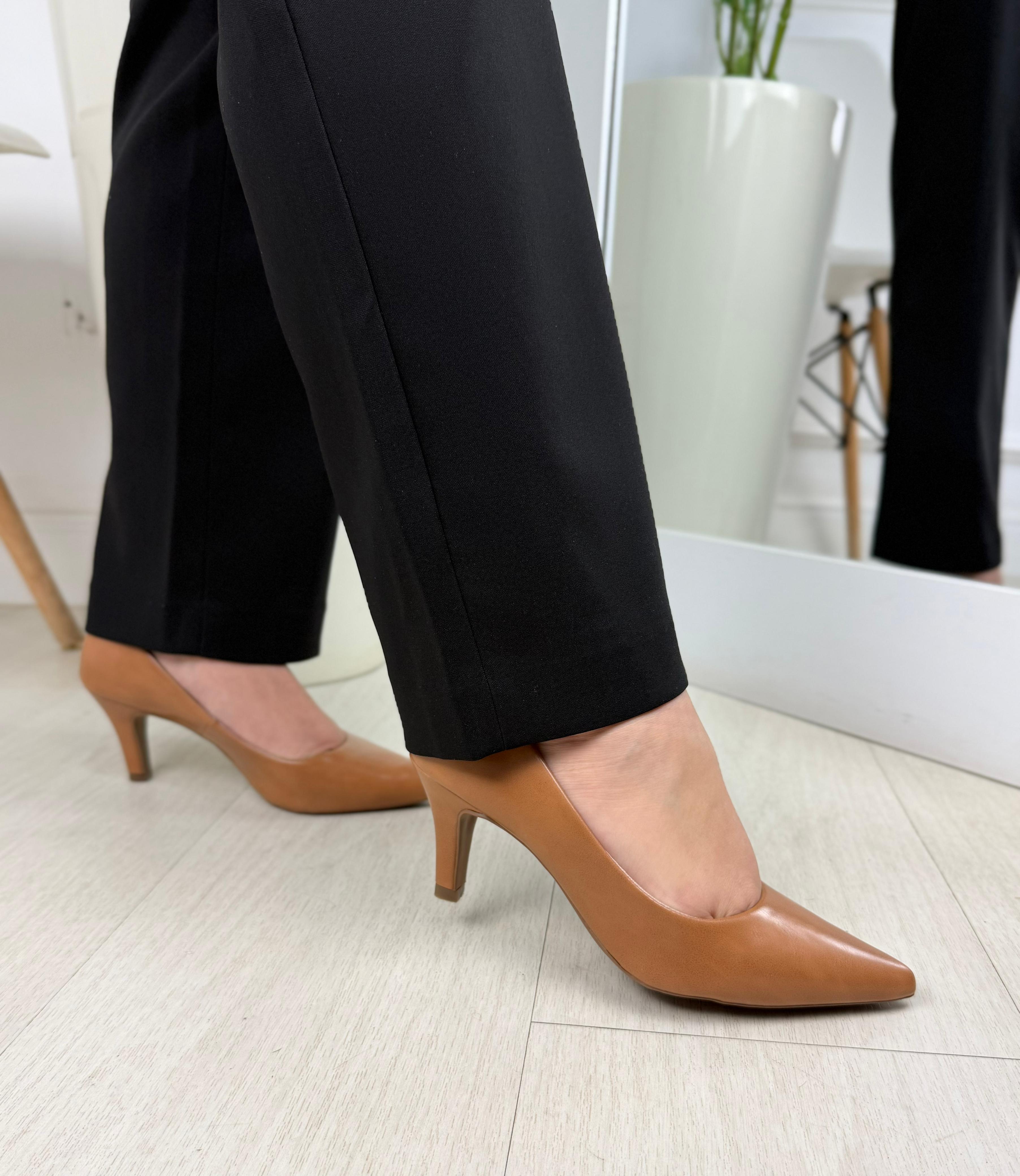 Scarpin Bico Fino Cappuccino